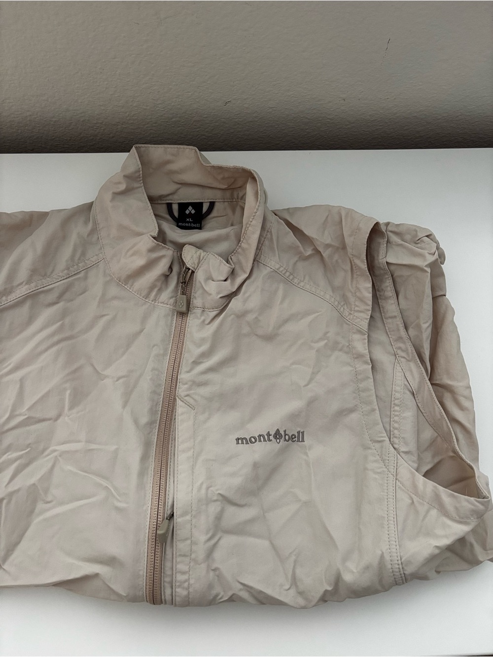 Montbell Lightweight Beige Packable vest XL